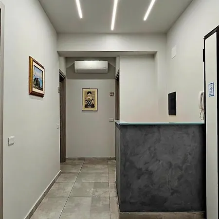 Dina E Miki Bed & Breakfast Tropea